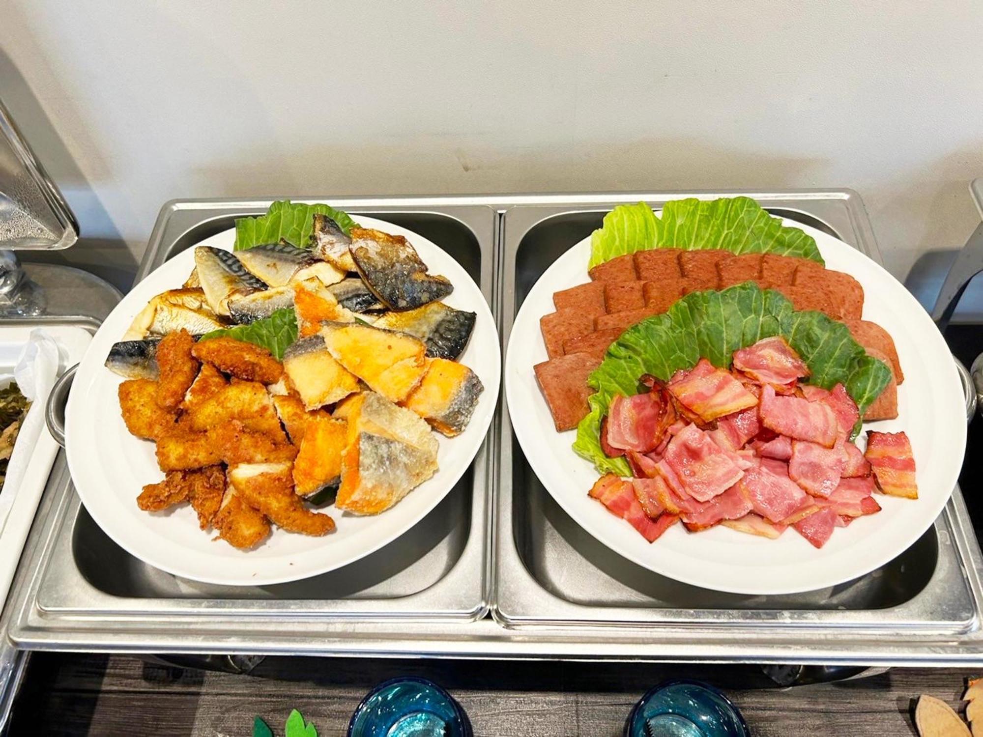 Green Rich Hotel & Capsule Naha - Artificial Hot Spring Futamata Yunohana Exterior foto