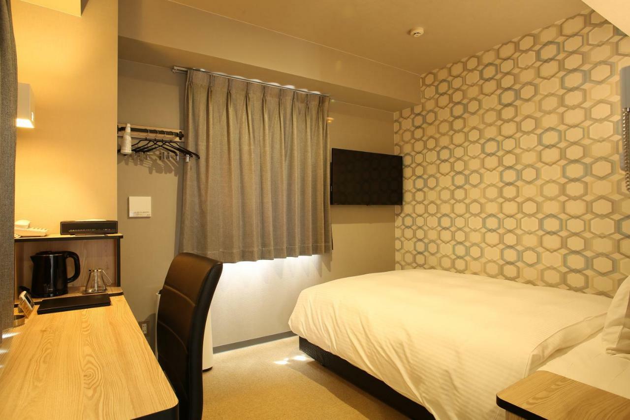 Green Rich Hotel & Capsule Naha - Artificial Hot Spring Futamata Yunohana Exterior foto