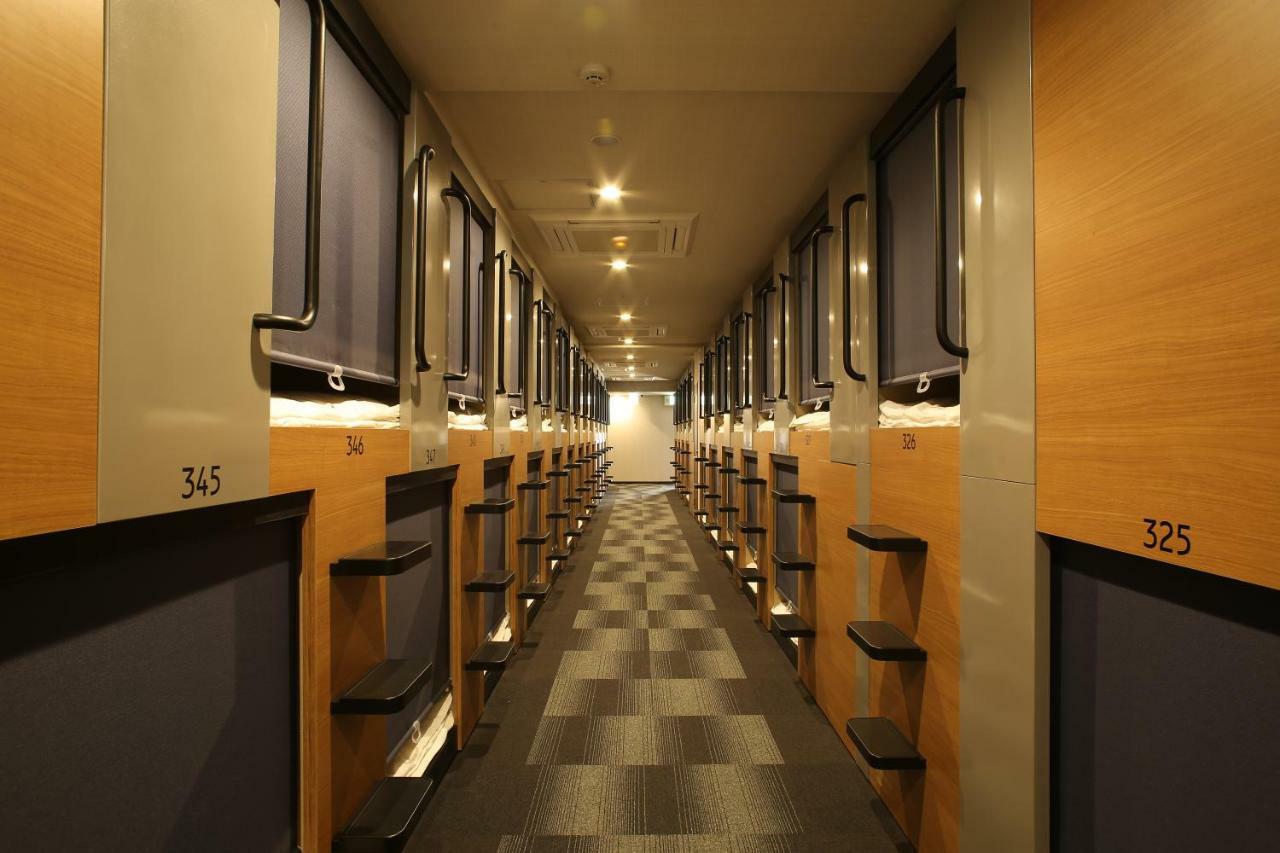 Green Rich Hotel & Capsule Naha - Artificial Hot Spring Futamata Yunohana Exterior foto